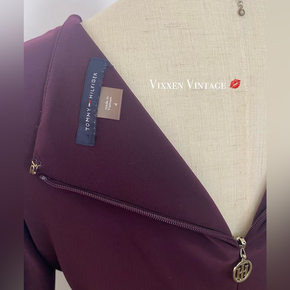 TOMMY HILFIGER 'BELL SLEEVE SHEATH DRESS' IN AUBERGINE - Picture 4 of 5